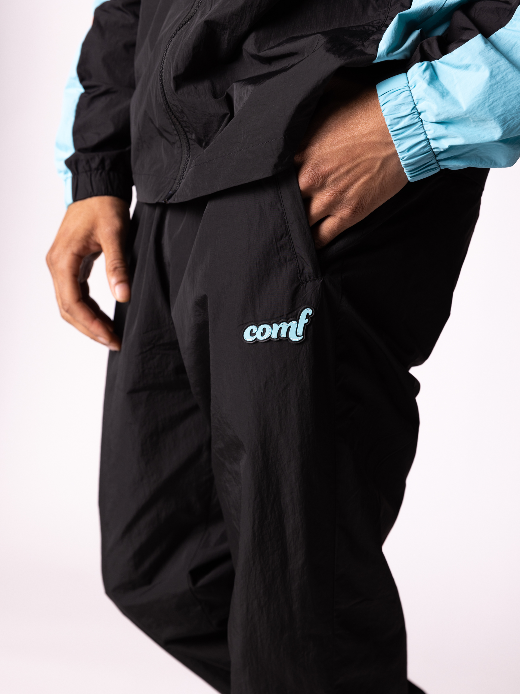 The Comf Track Pant "Black"